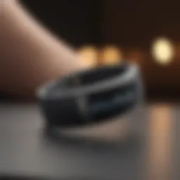 Elegant wristband design with Oura logo